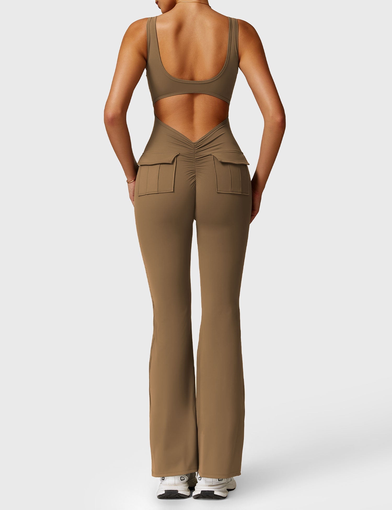 Yeoreo Lizvette V-Back Jumpsuit with Pockets