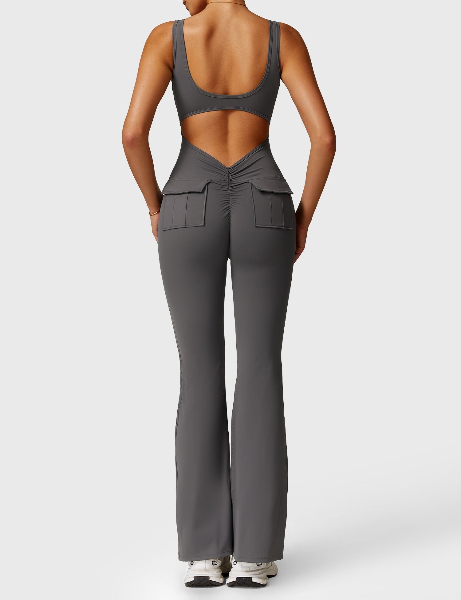 Yeoreo Lizvette V-Back Jumpsuit with Pockets