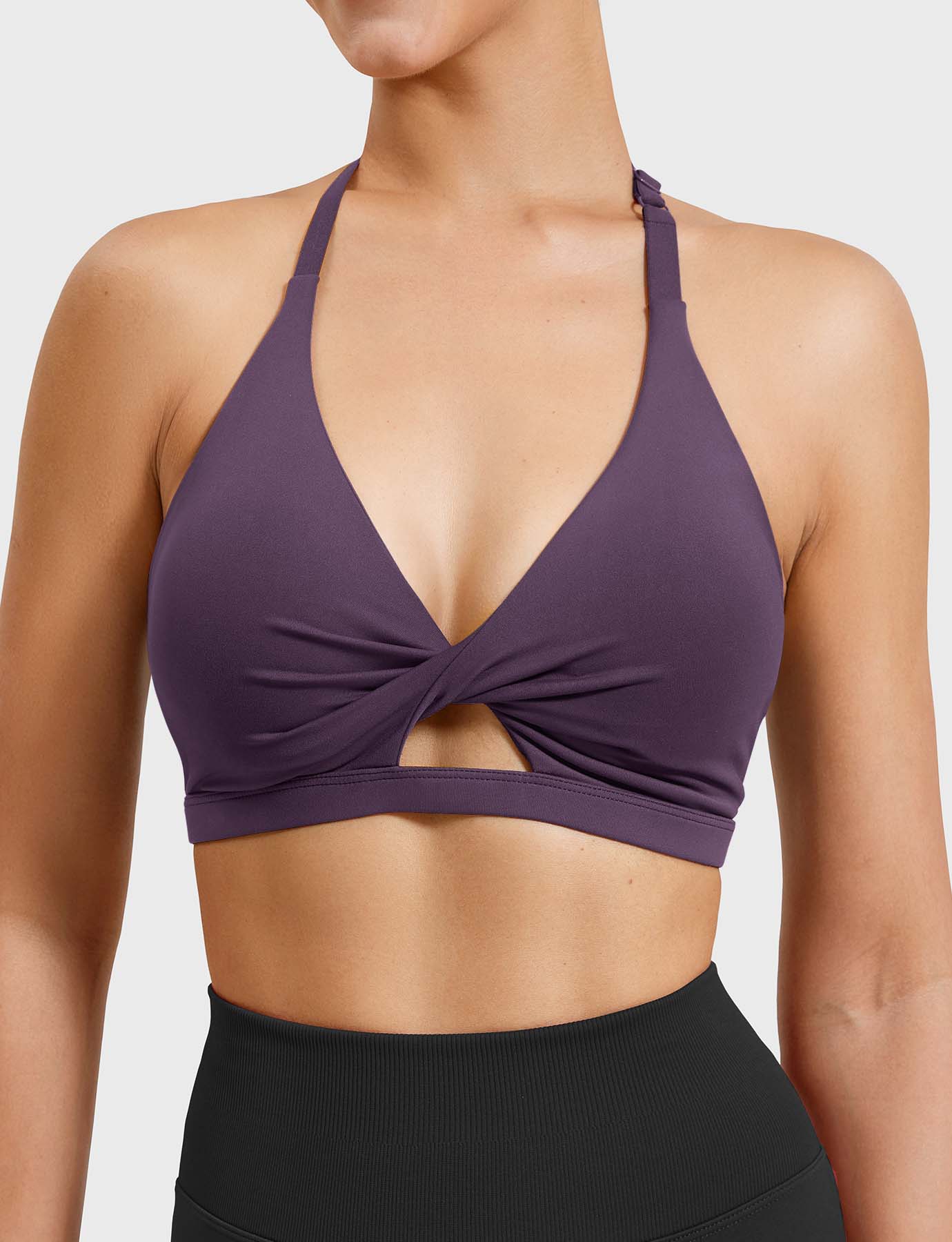 Yeoreo Micaela Twist Front Sports Bra