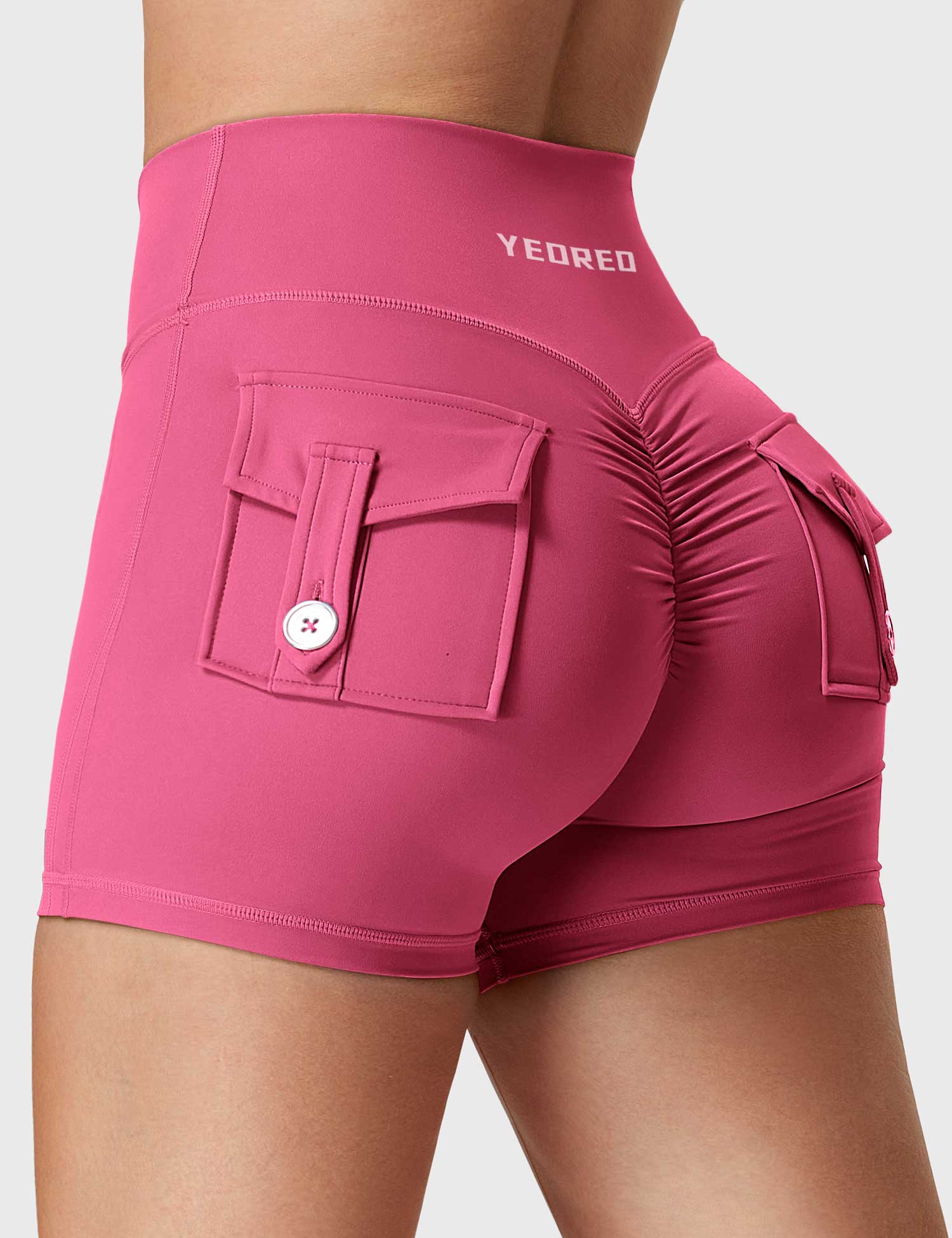 Yeoreo V-waistband Charm Shorts