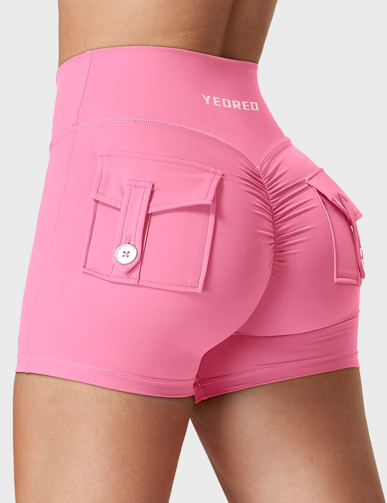 Yeoreo V-waistband Charm Shorts