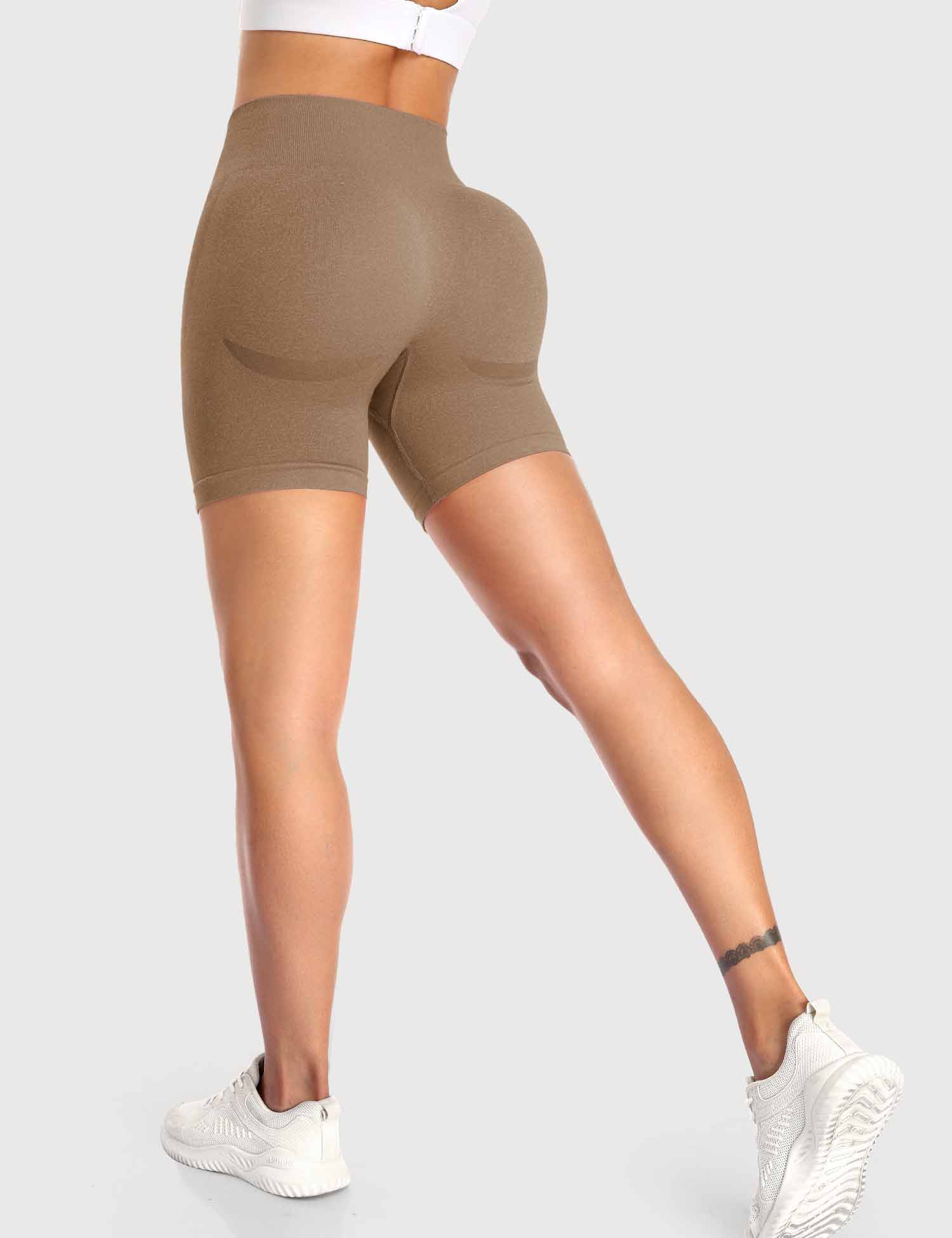 Yeoreo Smile Contour Shorts